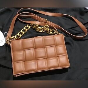 Beautiful brown bag Botega style 
Scoop 
New with tag